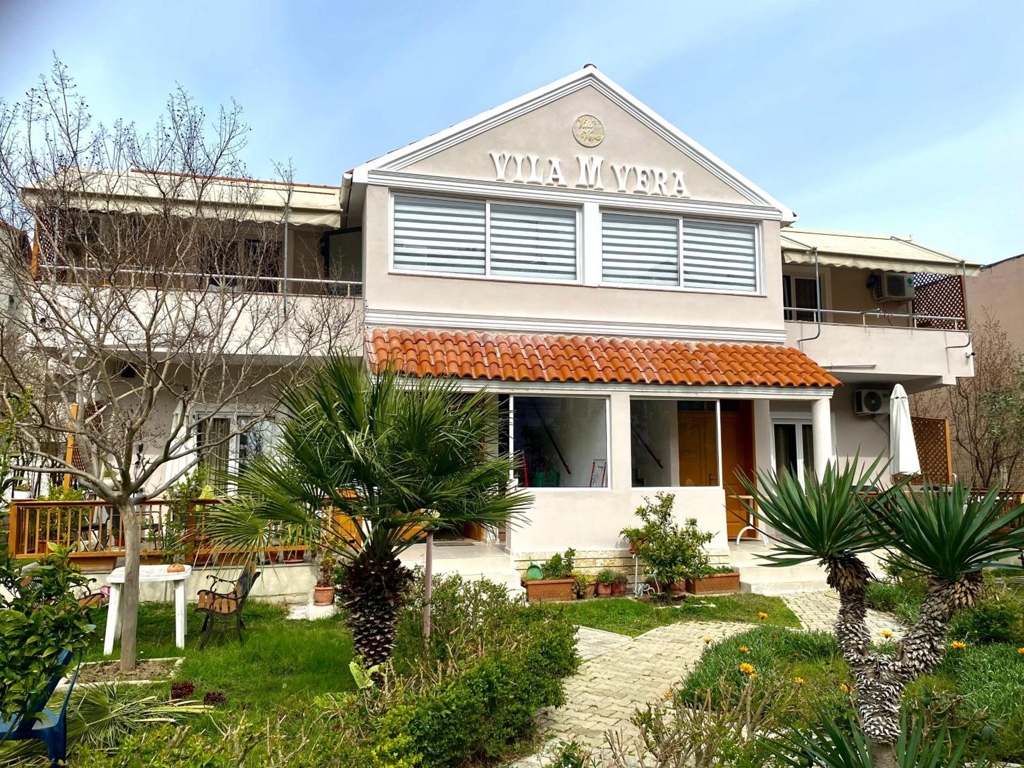 Vila M Vera Durrës Exterior foto