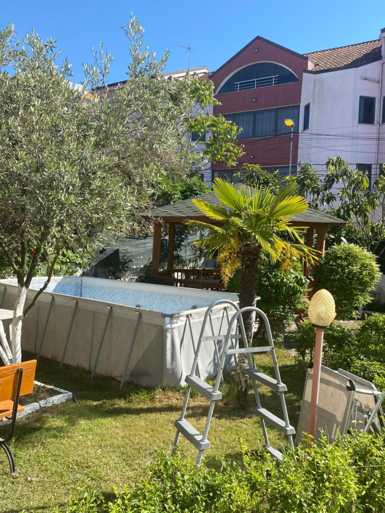 Vila M Vera Durrës Exterior foto